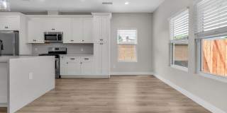 200 A North Harrington Drive Gallery 10