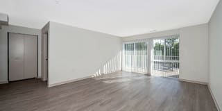 Hilltop Apartments Gallery 17