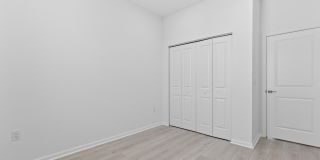 4404 Longwood Lake Square Gallery 49