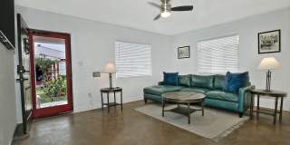 1919 W Earll Drive Gallery 3