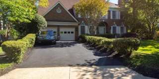 4705 RIPPLING POND Drive Gallery 1