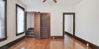 4 Bedroom , 2 Bath Newly Renovated house - Right off of High St Gallery 12