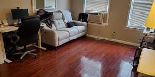 662 Bloomfield Gallery 1