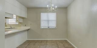 Albany Ridge Apartments – Comfortable Living in West Lubbock Gallery 9