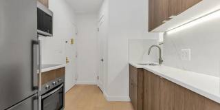 246 East 53rd Street Gallery 1