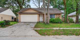 Cozy Bungalow Close To Everything! Cozy Bungalow Close To Everything! Gallery 1
