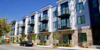 Park and Broad Gallery 31