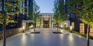 251 Dekalb Gallery 17