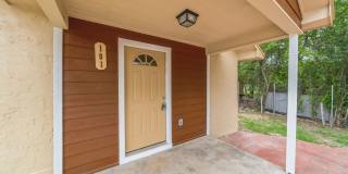 For Lease – 2 Bedroom, 1 Bath Corner Home in Kerrville, TX Gallery 1