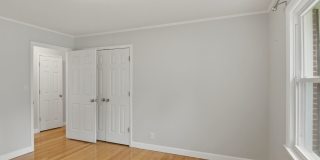 Spacious 4BR House in Signal Mountain Gallery 16