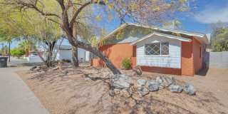 Spacious 3-bedroom, 3-bathroom home with an attached casita located in Scottsdale, AZ Spacious 3-bedroom, 3-bathroom home with an attached casita located in Scottsdale, AZ Gallery 1