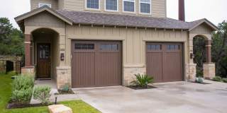 Modern Single-Story Condo Near Lake Austin & Lake Travis Gallery 1