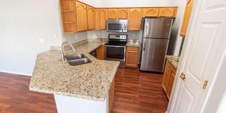 449 N WINDSOR Gallery 12