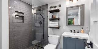 663 Yorkshire Road NE Gallery 73