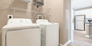 Creekstone Village Apartments Gallery 17