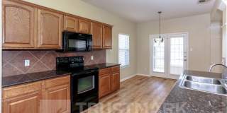 212 Crowfoot Gallery 12