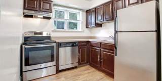 Brakeley Gardens Gallery 1