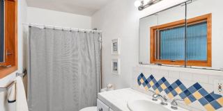 2 Level Mid-Century home for lease! Tour today! Gallery 13