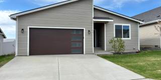 842 Greenfield Drive Gallery 1
