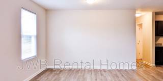 2376 1st St W Gallery 4