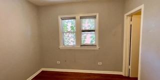4139 N Western Gallery 7