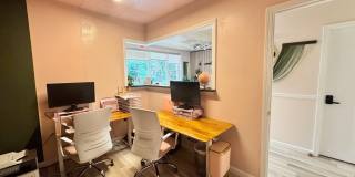 44075 PIPELINE Plaza Gallery 30