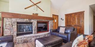 Move in special! Walk to Main Street and the Slopes! Amenities Abound! MOST UTILITIES Included! Garage! Move in special! Walk to Main Street and the Slopes! Amenities Abound! MOST UTILITIES Included! Garage! Gallery 4
