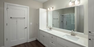 Second Avenue Apartments Gallery 8