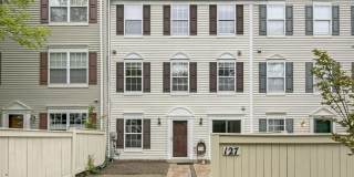 Three level townhome in Taskers Chance available mid June! Gallery 1