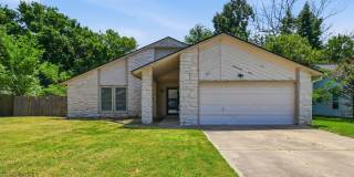 4 Bed | 2 Bath in Broken Arrow! Gallery 1