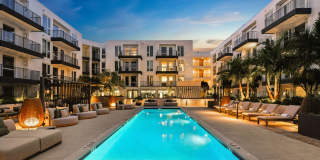 Overland & Ayres Gallery 5