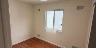 226 Osgood Avenue Gallery 12