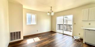 4 bedroom unit by campus Gallery 7