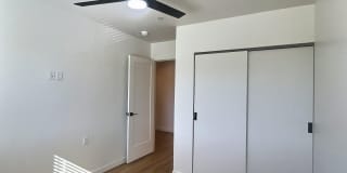 2502 E Paradise Lane Gallery 31