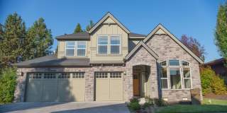 Large 5 Bedroom River Canyon Estates Home with Community Pool! Gallery 1