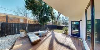 1220 Lomax Avenue Gallery 46