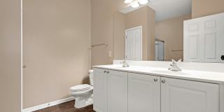 Marble Cliff Commons Gallery 5