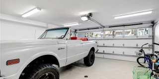 2428 The Strand Gallery 65