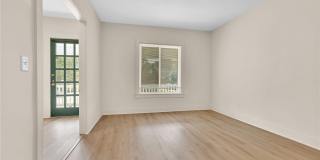2206 Main Street Gallery 5