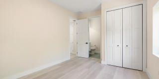19 Coral Way Gallery 9