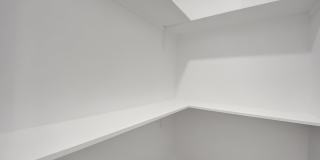 1814 South Throop Street Gallery 21