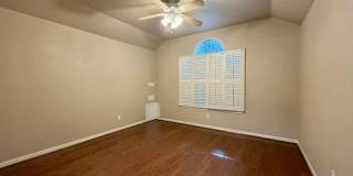 Beautiful single-story home on a corner lot in New Braunfels! Gallery 16