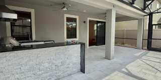 2410 AVIAN LOOP Gallery 19
