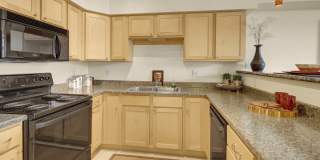 Park Plaza II Apartment Homes Gallery 5