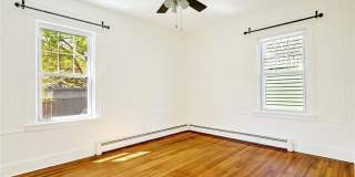91 Fourth Street Gallery 18