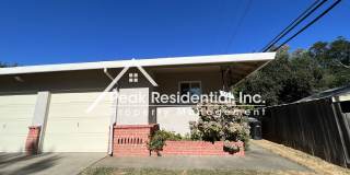 Updated 2bd/1ba Carmichael Duplex with Garage Gallery 5