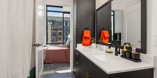 Overlook at Radius Dilworth Gallery 18