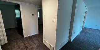 3 Bedroom/1.5 bathroom Duplex Gallery 34