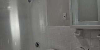 572 Cummins Gallery 6