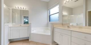 2390 CALEDONIAN STREET Gallery 26